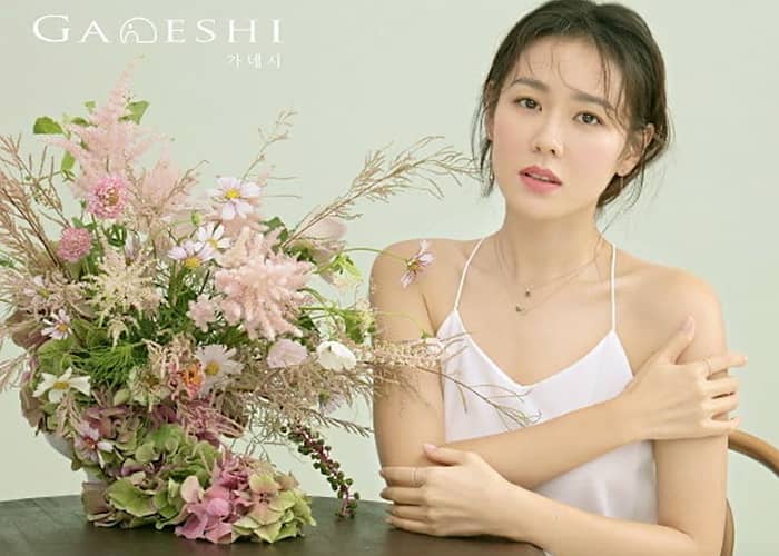 Mi-jeong Past Hair Work on Son Ye-jin